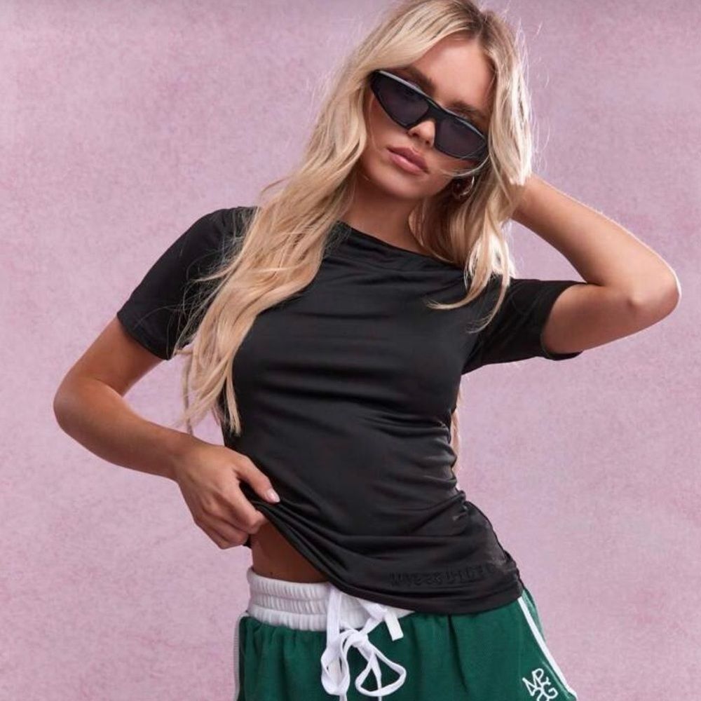 MISSGUIDED Jersey Wide Round Neck Fitted Black T-Shirt